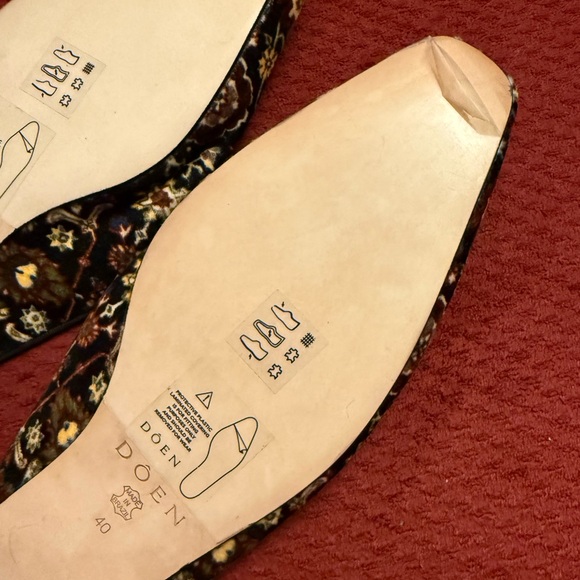 Doen Velvet Mules - Picture 4 of 4